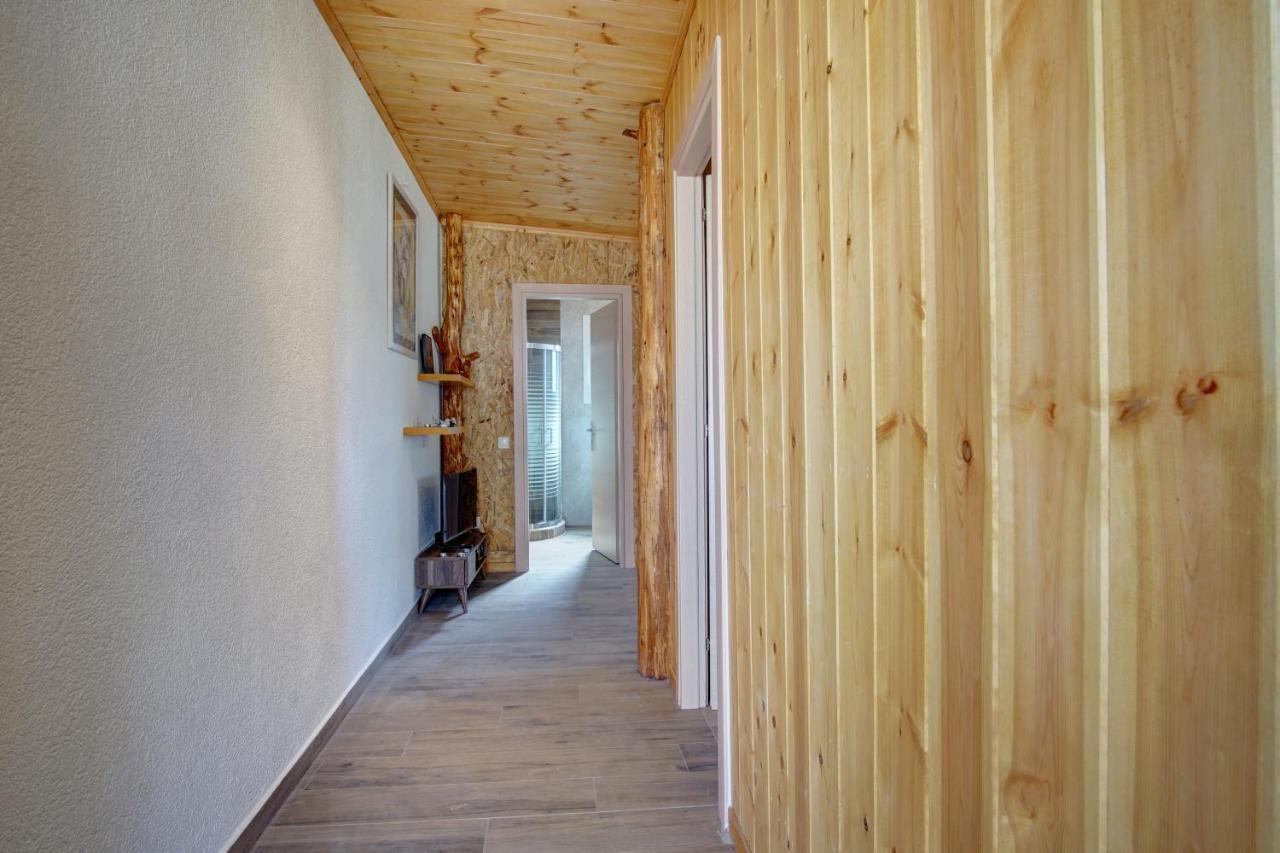Willa Terezina wood house Kanakádes Zewnętrze zdjęcie